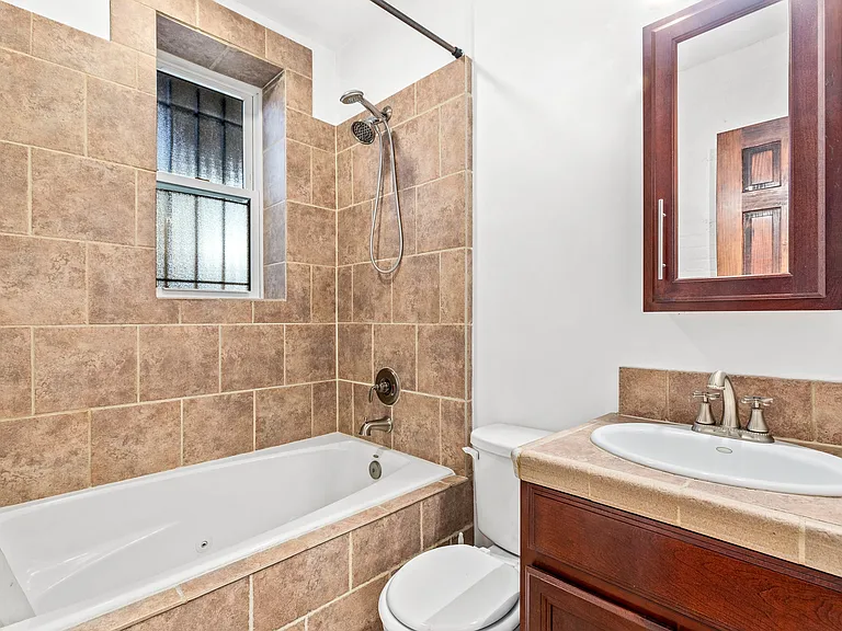 39 New York Ave NW #2 — Photo 9