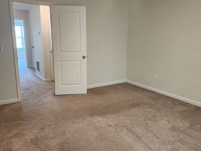 6357 Kennonbriar Ct — Photo 16