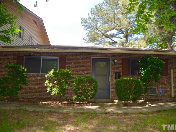 130 S Estes Dr #G, Chapel Hill, NC 27514