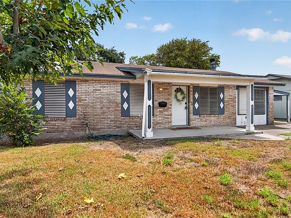 3rd image of 6405 Beechwood Dr