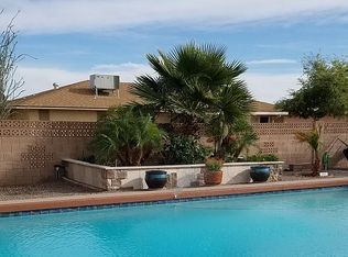 19629 N Willowcreek Cir, Sun City, AZ 85373