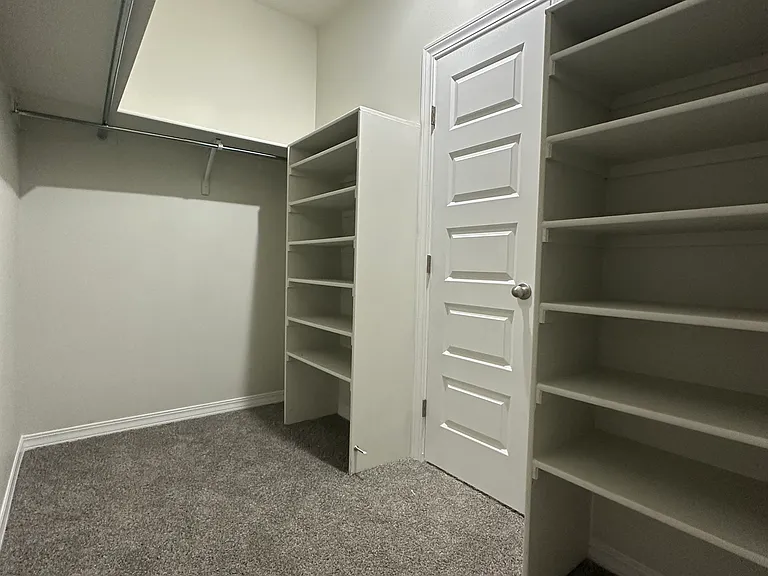 417 Samuel Blount Ct — Photo 37