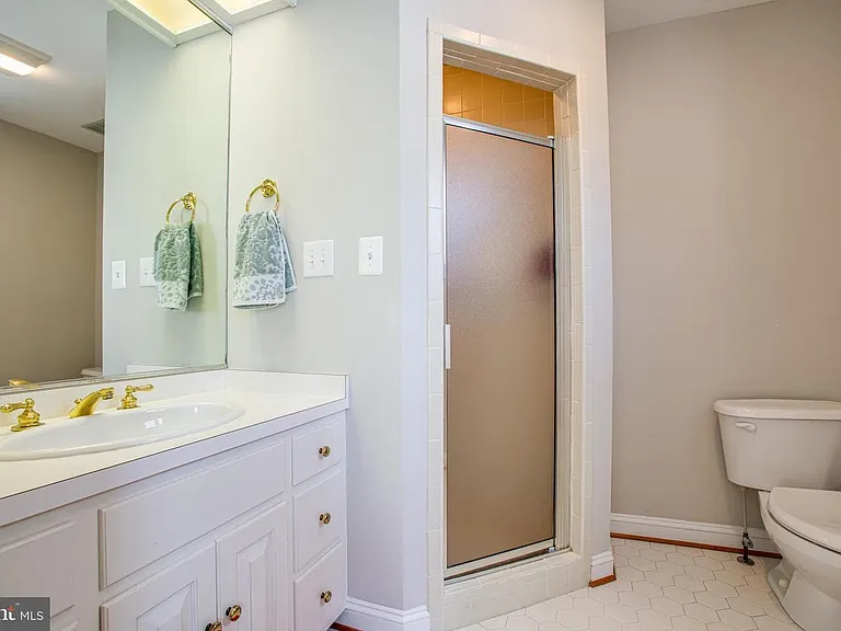 507 Hanover St — Photo 20