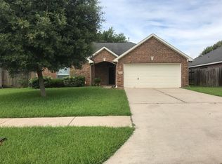 4820 Kentington Dr, Alvin, TX 77511