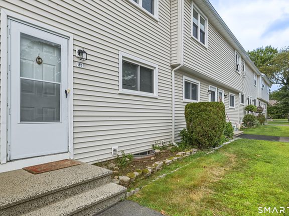 2nd image of 1081 New Haven Road #12D
