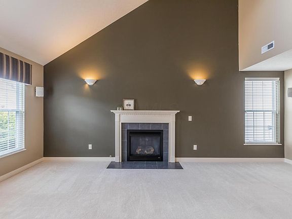 3rd image of 7210 Normanton Dr