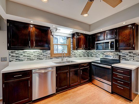 2nd image of 11786 Willow View Ct