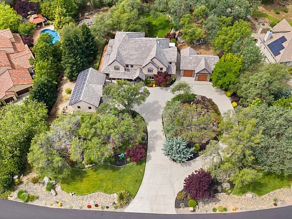 2nd image of 9738 Rim Rock Cir