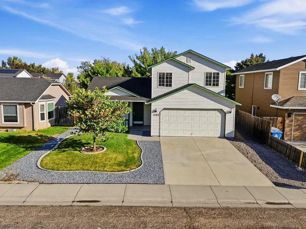 1209 Gold Creek Dr, Caldwell, ID 83607