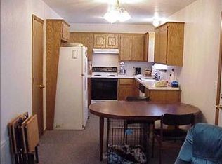 2208 Sunrise Dr, Moore, OK 73160