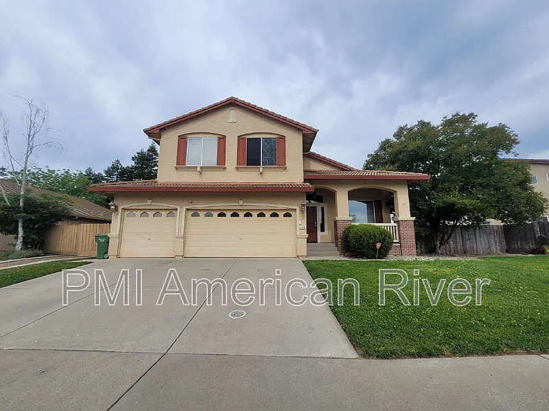 Building Photo - 998 Bay Shore Dr