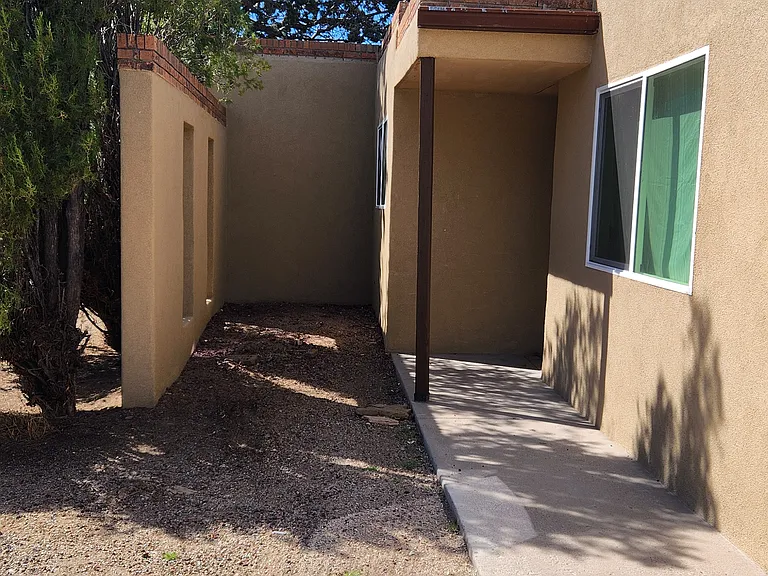 13125 Camino Del Norte NE — Photo 4