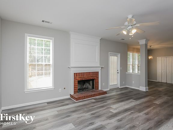 5th image of 1013 Tanners Point Dr