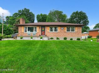 9926 Silverwood Ln, Louisville, KY 40272