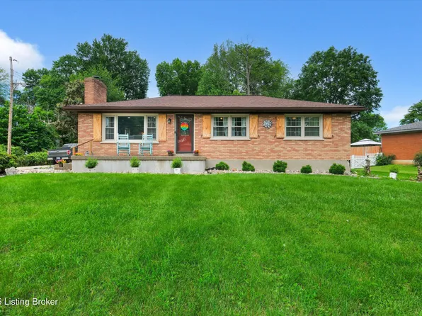 9926 Silverwood Ln, Louisville, KY 40272