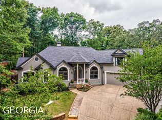 590 Longleaf Dr, Roswell, GA 30075