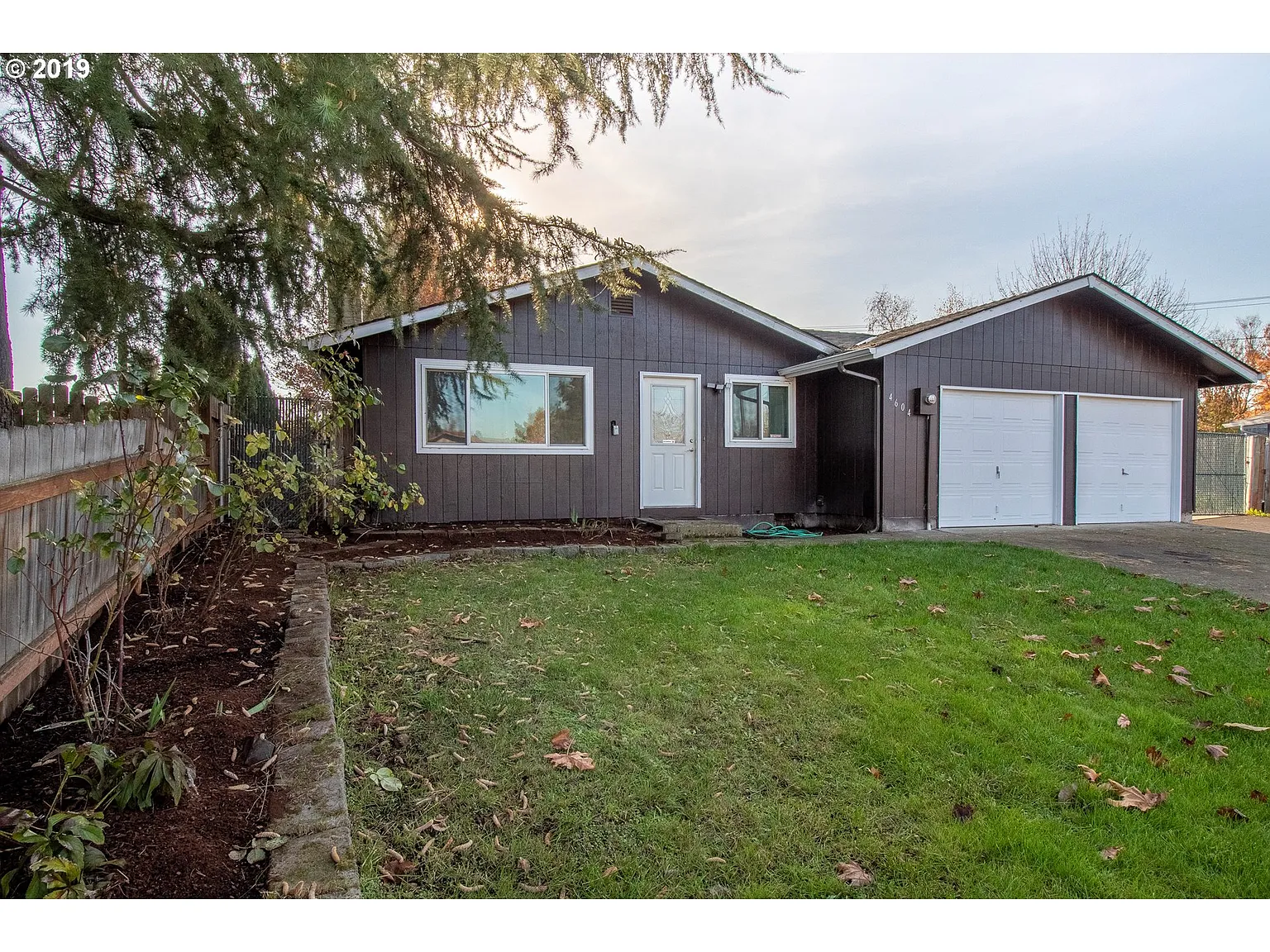 4604 Souza Ct photo 1