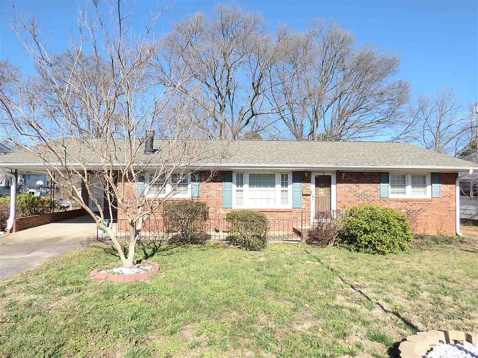 1st image of 423 Magness Dr