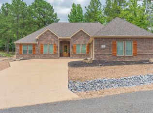 3 Docente Ln, Hot Springs Village, AR 71909