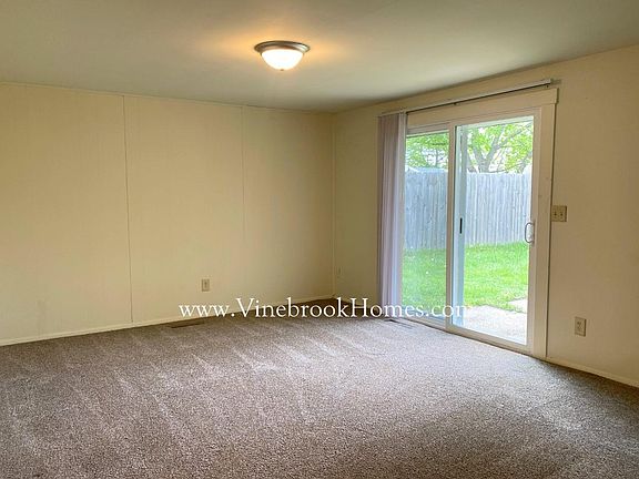 5th image of 6116 Corsica Dr