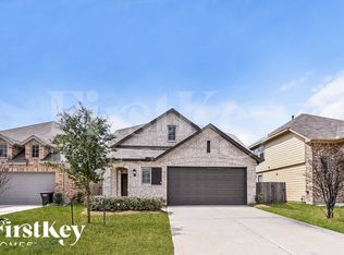 12319 Summerbrook Dr, Houston, TX 77066