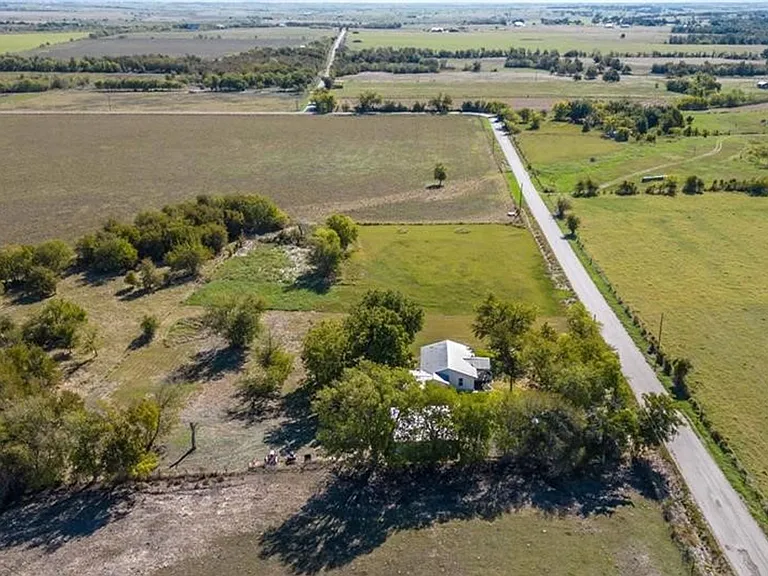 12802 County Line Rd — Photo 31