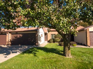 4225 26th Ave, Moline, IL 61265