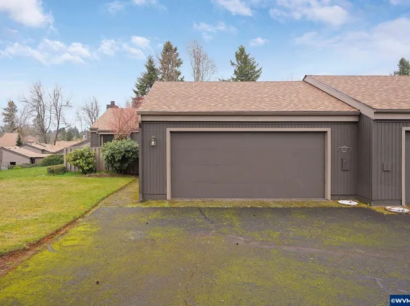 6640 Huntington Cir SE, Salem, OR 97306