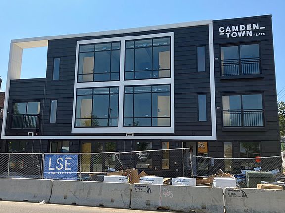 2nd image of 4405 Humboldt Ave N #1a & 2d