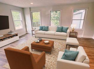 329 Visser Pl SE, Grand Rapids, MI 49506