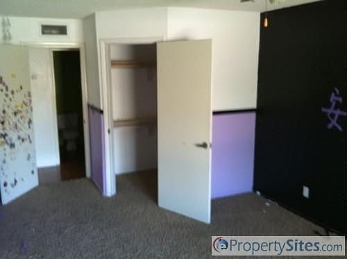 3rd image of 5421 W Poinsettia Dr