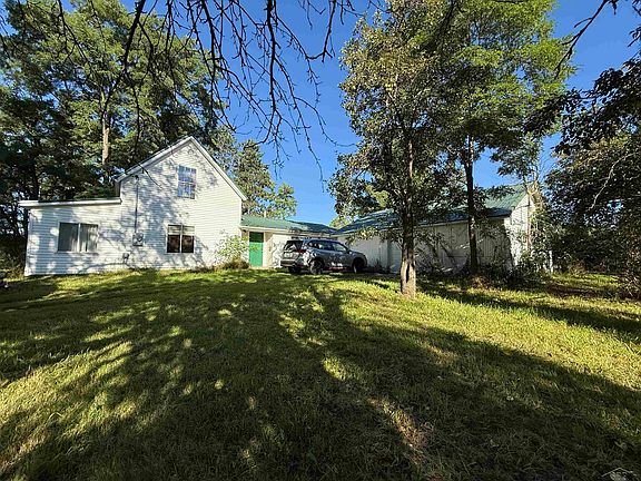 3rd image of 3815 Greenwood Rd