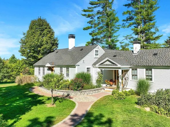 298 Old Greenfield Road, Peterborough, NH 03458