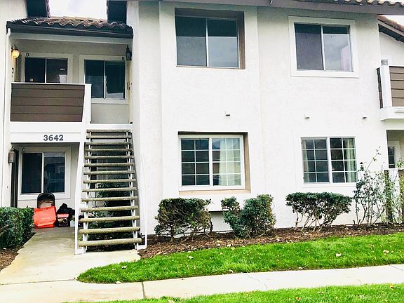 3rd image of 3642 Oak Creek Dr Unit A