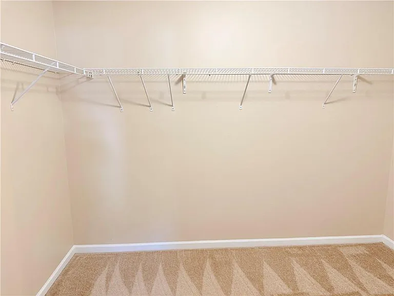 1210 Skylar Ridge Cir — Photo 21