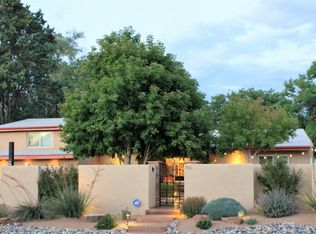706 Carlisle Blvd SE, Albuquerque, NM 87108