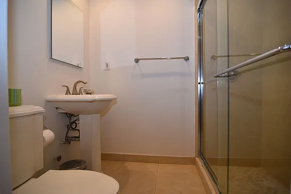 Rented by Building Equity Real Estate LLC | media 4