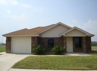 1300 Los Cielos Dr, San Juan, TX 78589