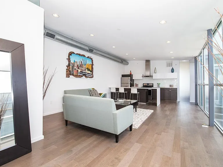 1438 N 7th St #6 — Photo 2