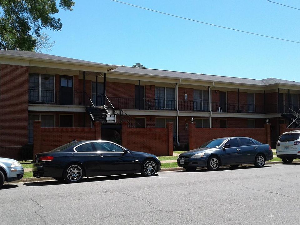 2nd image of 1015 7th Ave APT 1