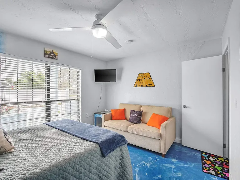 Bedroom