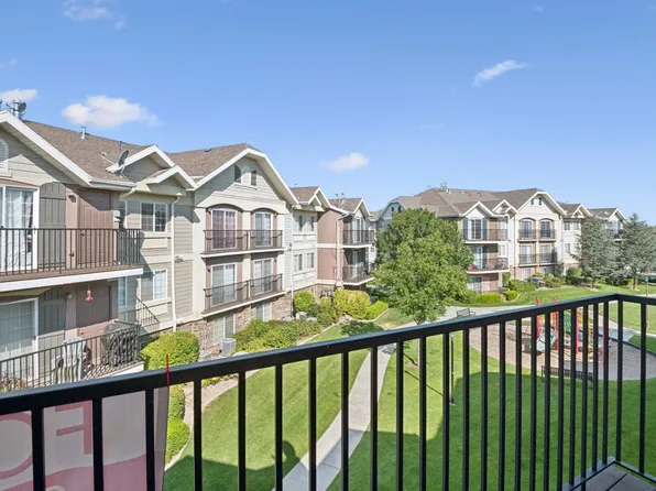 6878 S Clayton Ridge Way APT C12, West Jordan, UT 84084