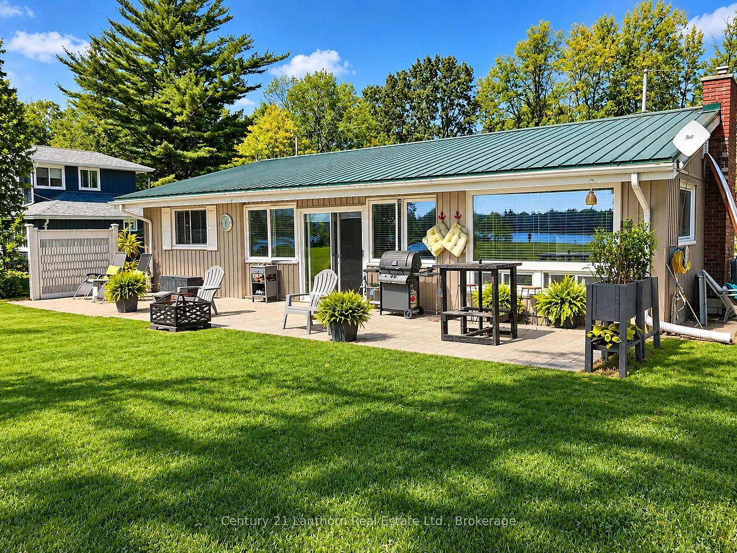 3 bed, $2,450 — Photo 2
