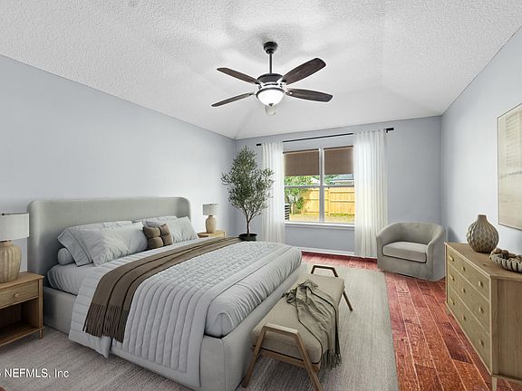 3rd image of 625 SUMMER BREEZE Drive N