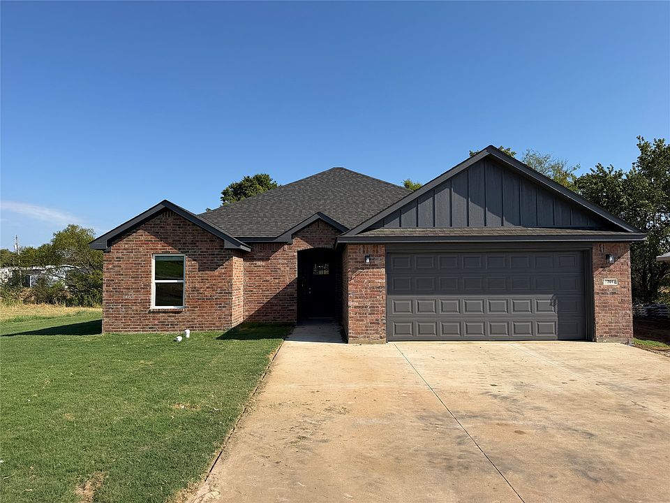 1st image of 701 Molly Ln