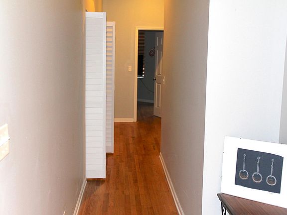 5th image of 1307 N Clybourn Ave #2