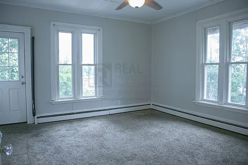 9 Beacon St #3 Photo 1 9 Beacon St #3 Photo 1