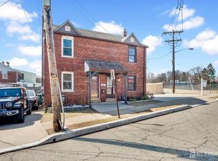 683 Kosciusko St, Perth Amboy, NJ 08861