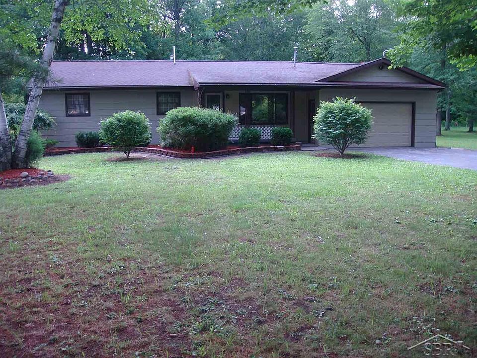 1st image of 13145 Larkspur Dr