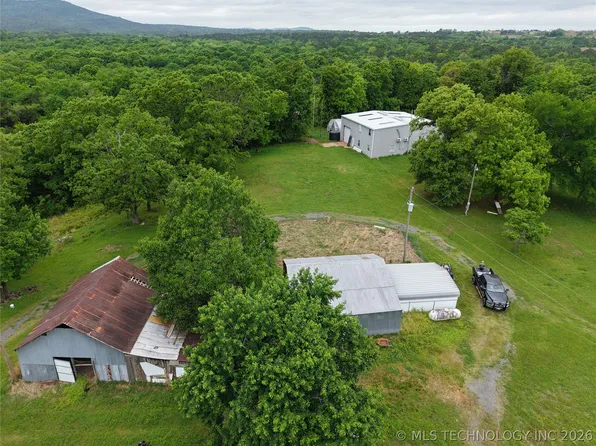 30269 Reagan St, Shady Pt, OK 74956